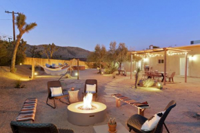 Casa Amarilla- Hot Tub,Firepit,BBQ &Fantastic Yard for Families home